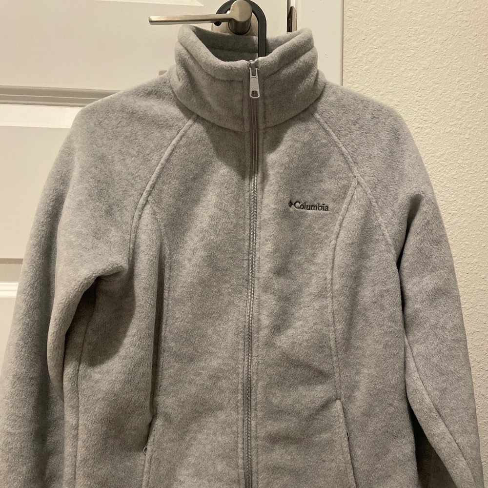 Like New Columbia women jacket size small
